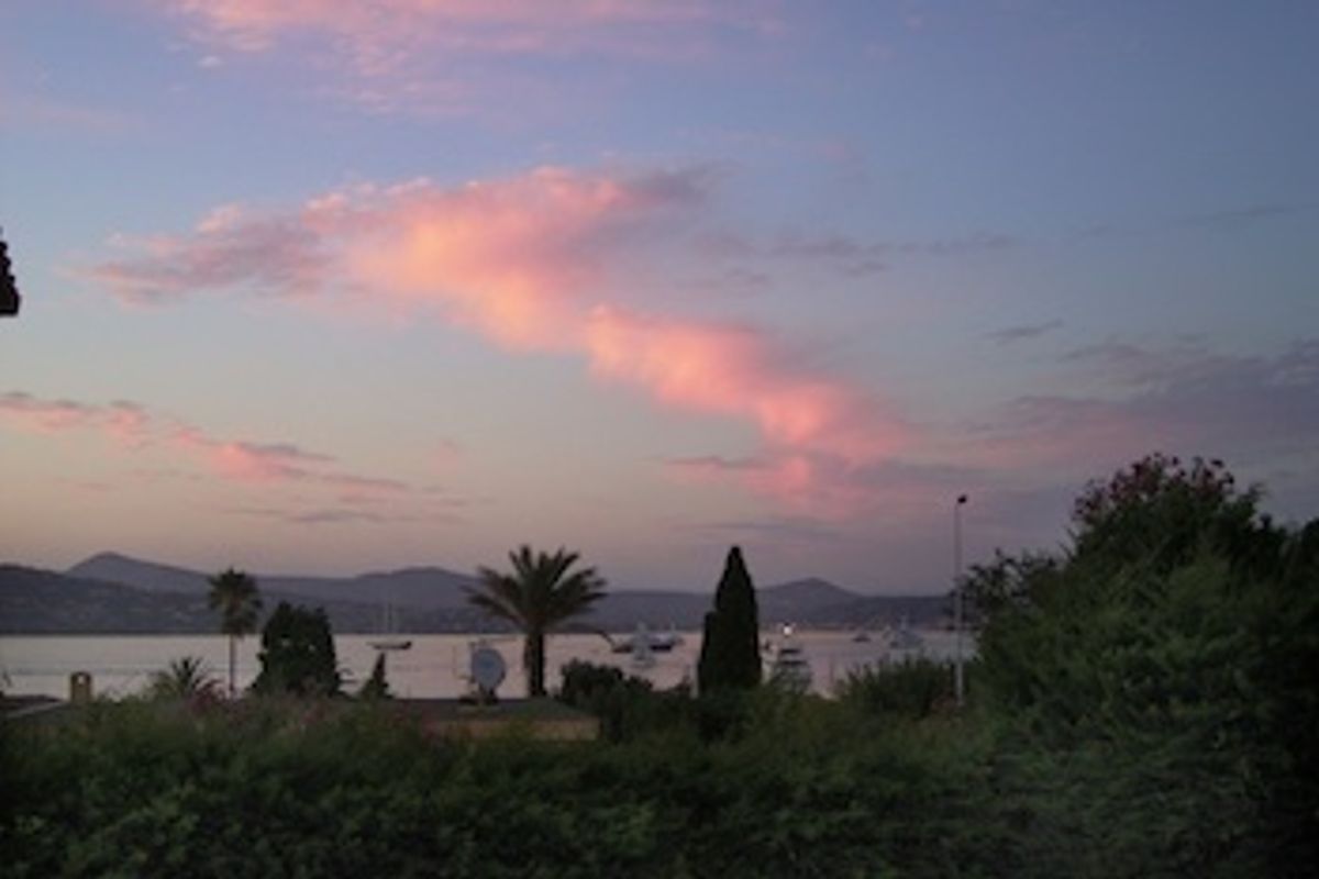 Close to the beach in GASSIN!