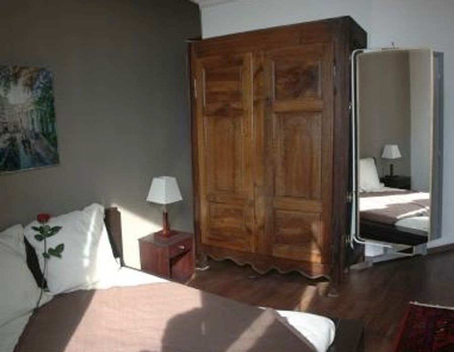 Luxury apartment in the port of Saint Tropez 1