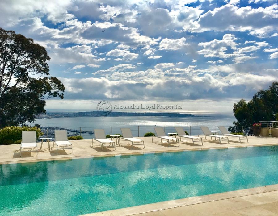 Wonderful property in the hills of Cannes with exceptional views  6