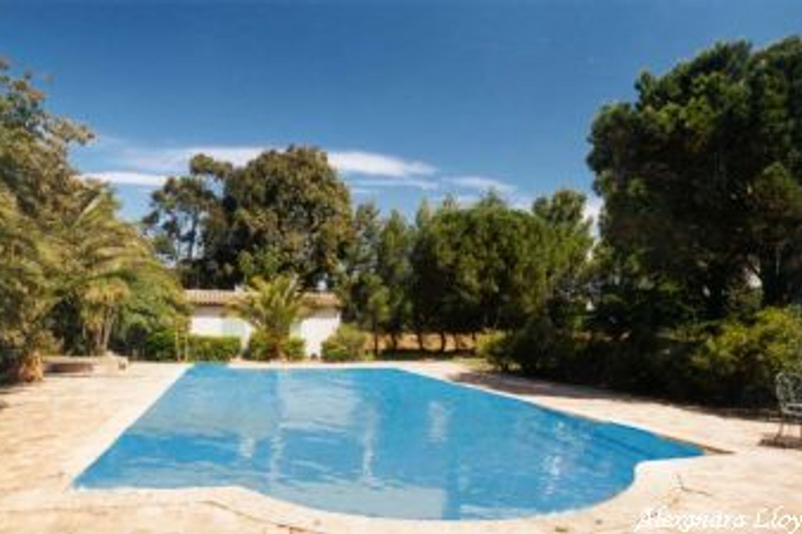 Lovely true Provencal villa located in Gassin