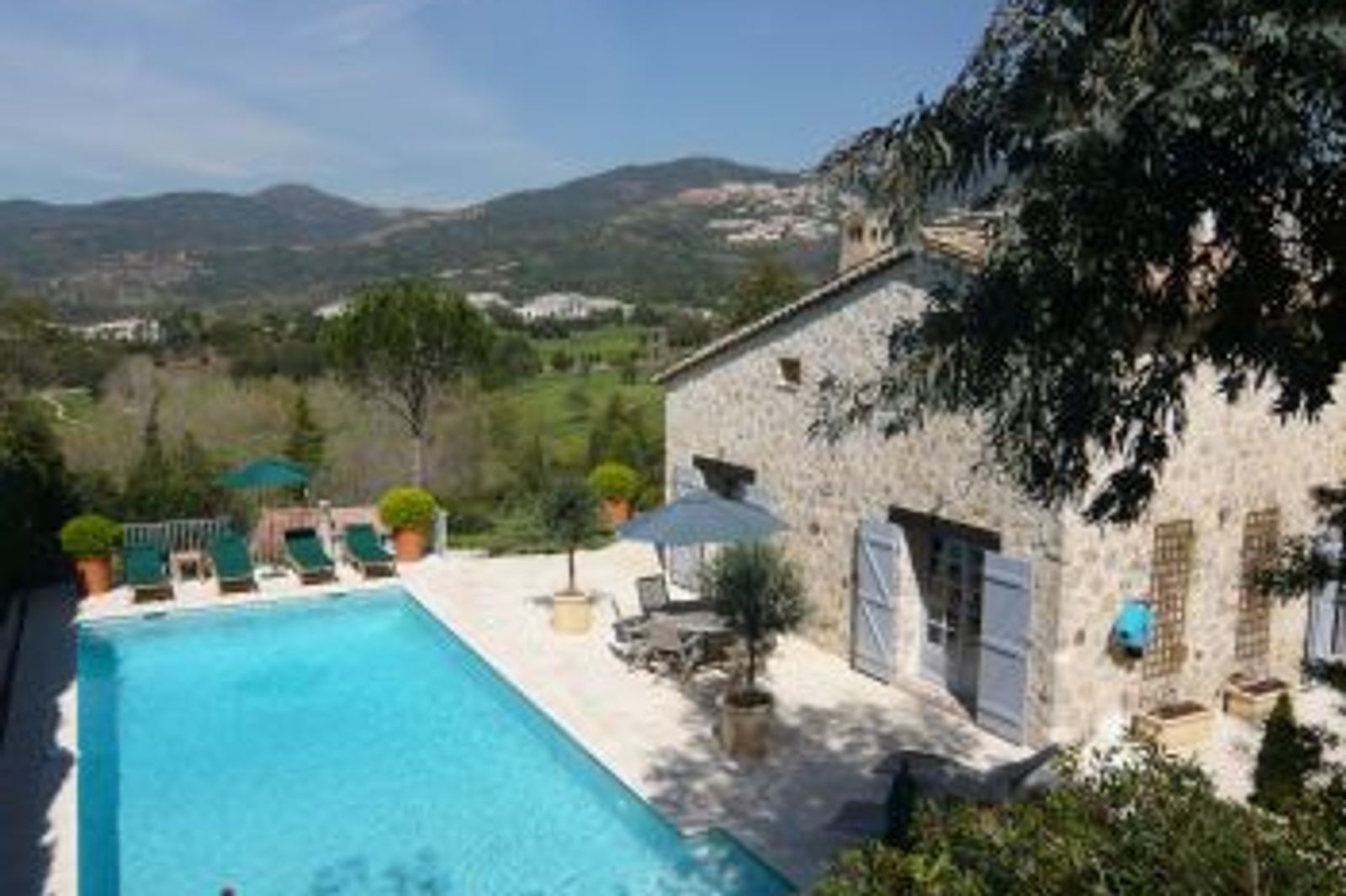 A superb Néo-provençal style villa in Mandelieu