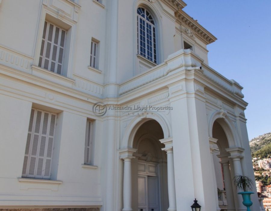 Belle Epoque villa for rent in Monaco 6