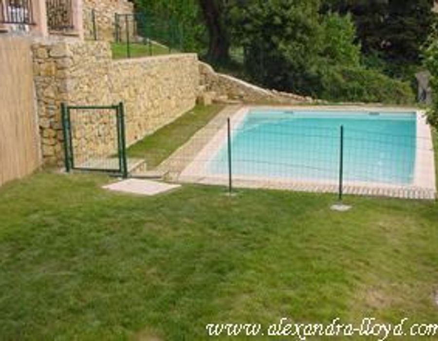 Modern villa in Cannes 2