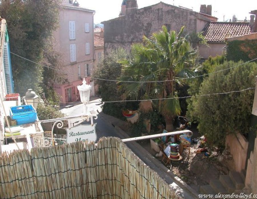 Charming village house in Saint Tropez 5