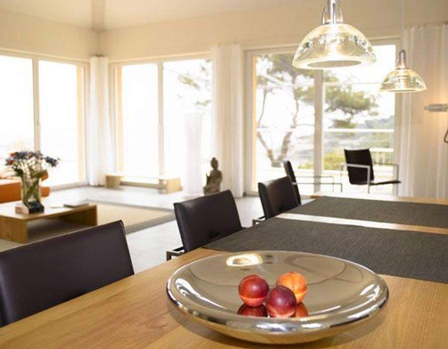 Newly built waters edge property in Les Parcs de Saint Tropez 6