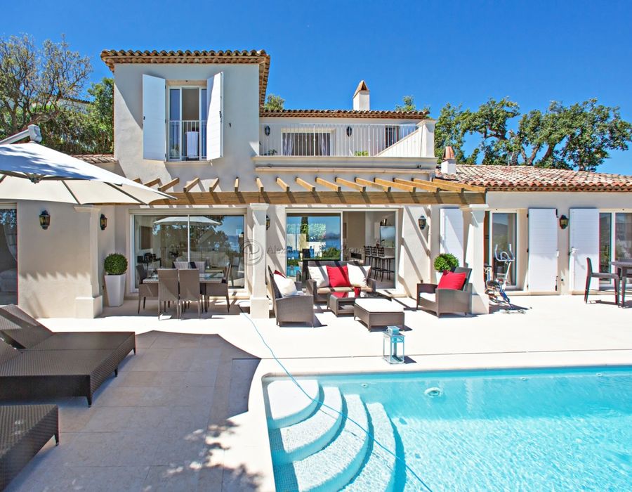 Views? Saint Tropez - Sinopolis 2