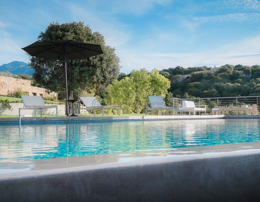 NEW! Fabulous waters edge villa with a contemporary interior close to Propriano - South Corsica 2