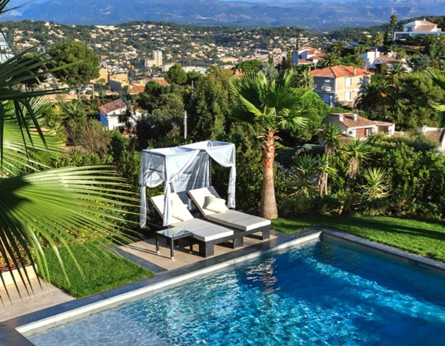 Fabulous modern property in Super Cannes, for rent and for sale 3