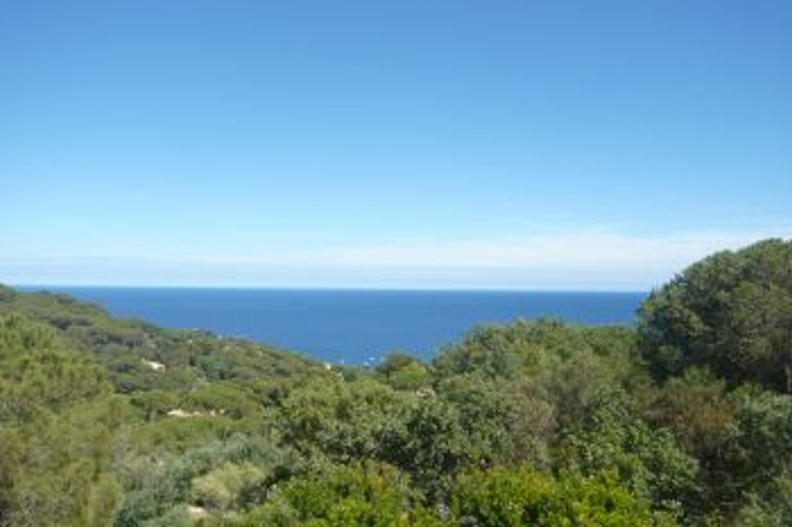 A stunning newly built property located in Ramatuelle