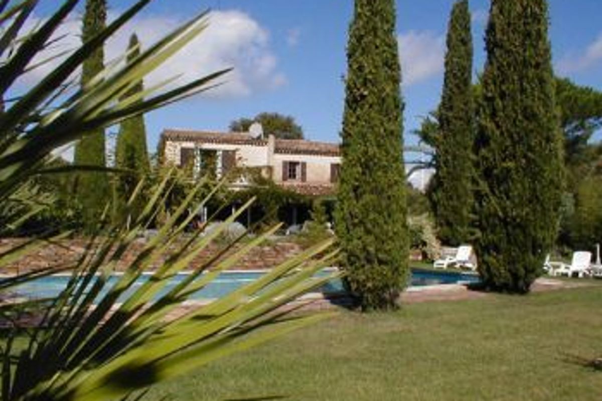Provencal villa in la Croix Valmer