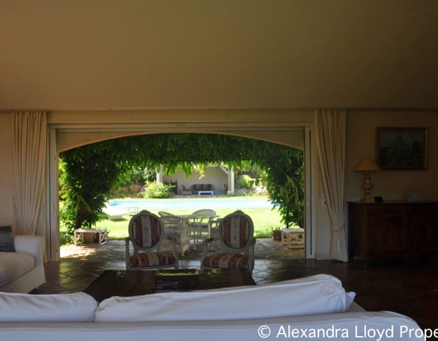 Very close to Club 55.....! 6