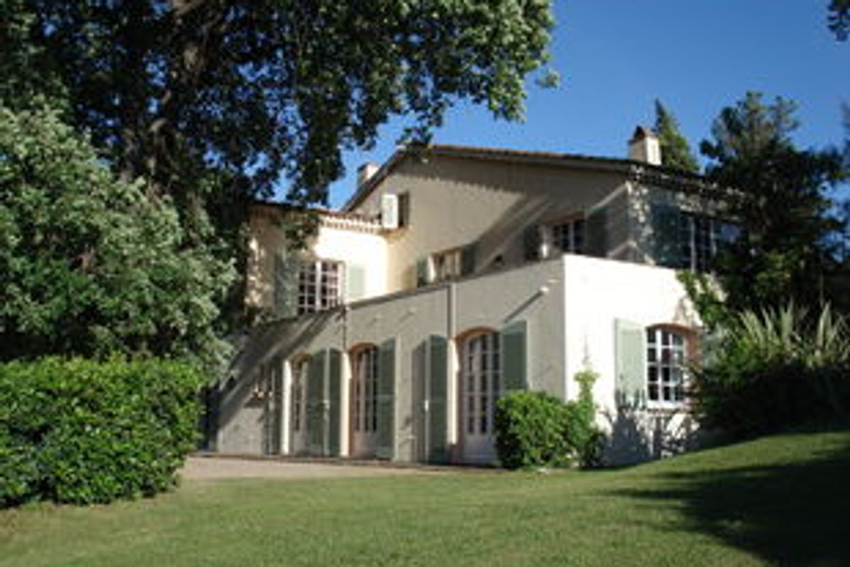 Large Provencale villa located in Sainte Anne, Saint Tropez