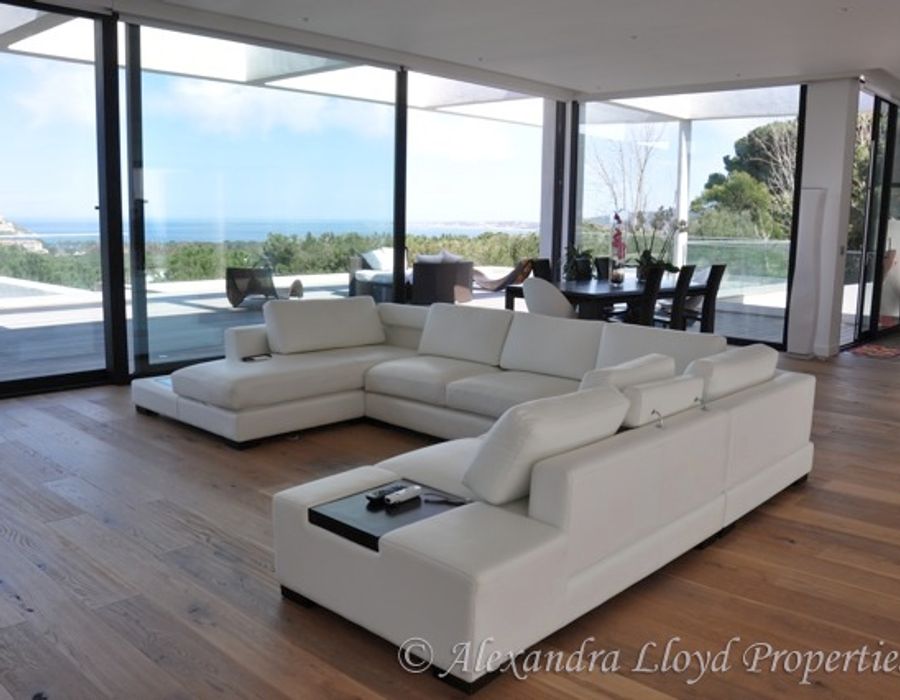 New! Stunning contemporary villa with breathtaking views over Calvi 6