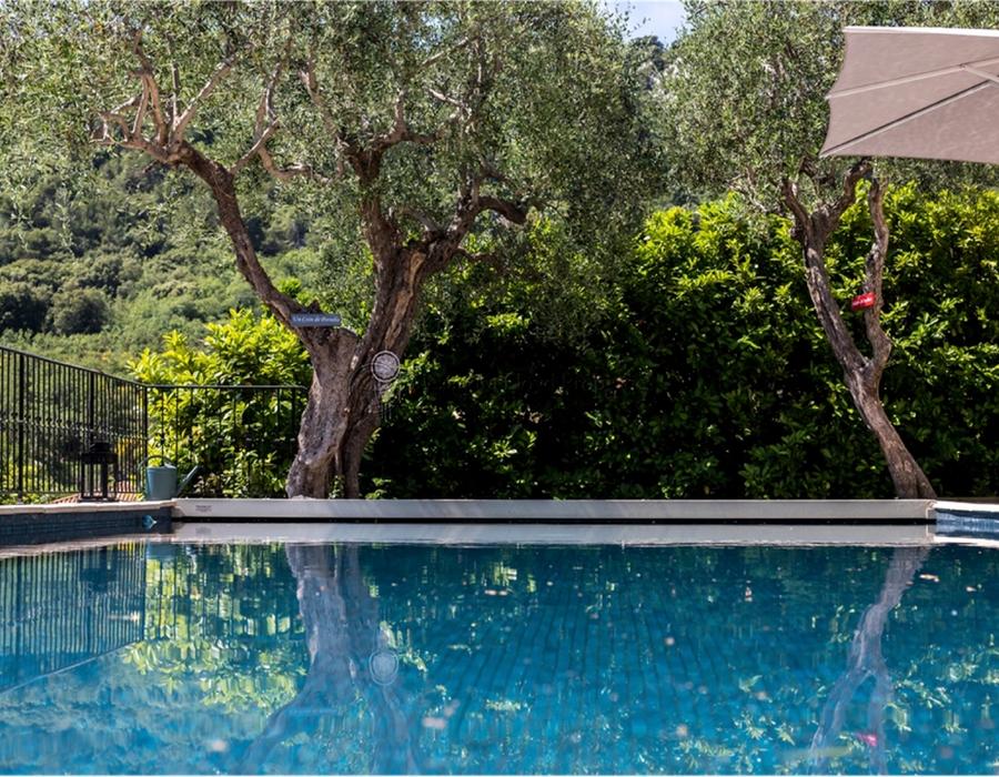 A charming property for rent close Eze Village and Monaco 6