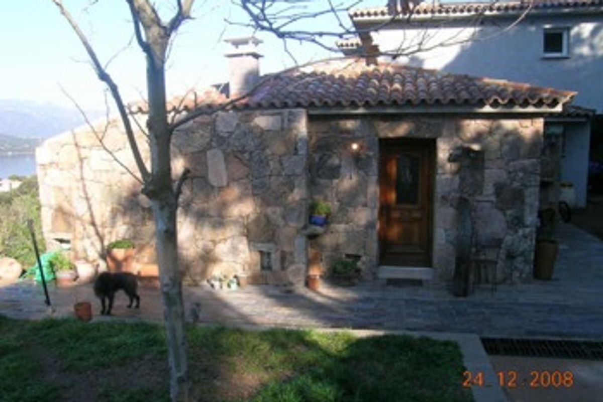 Newly constructed property in Porto Vecchio, South Corsica