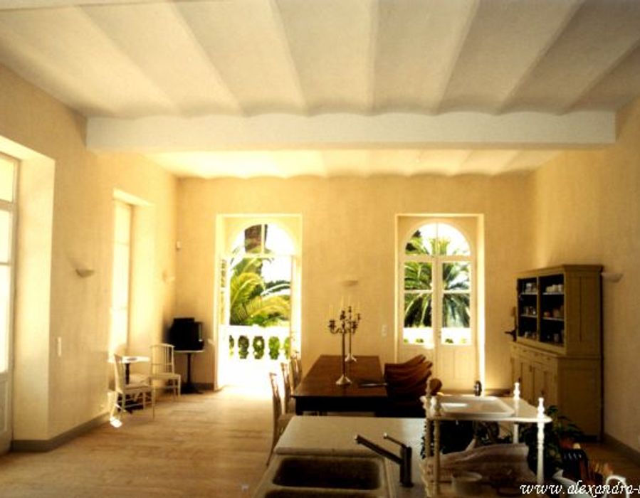 Beautiful elegant turn of century villa of 400m² 6