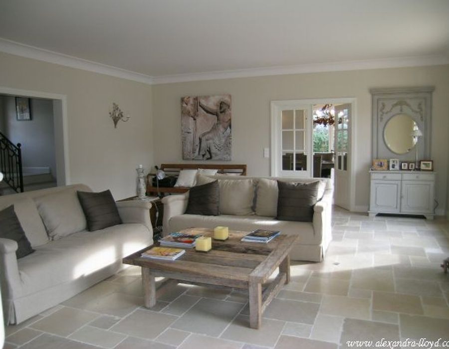 Wonderful newly built villa in Mougins 1