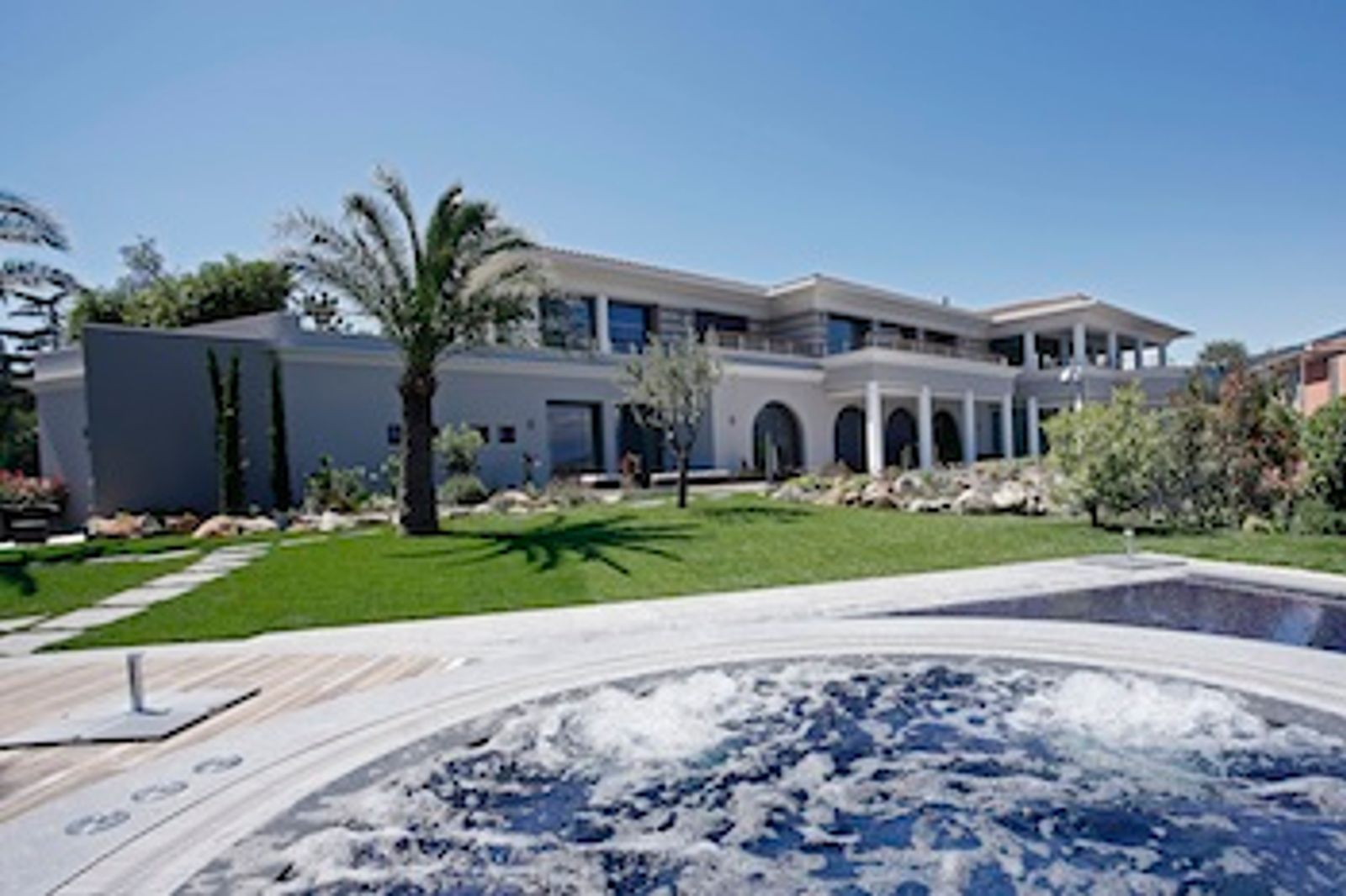 NEW! SAINT JEAN CAP FERRAT :-)