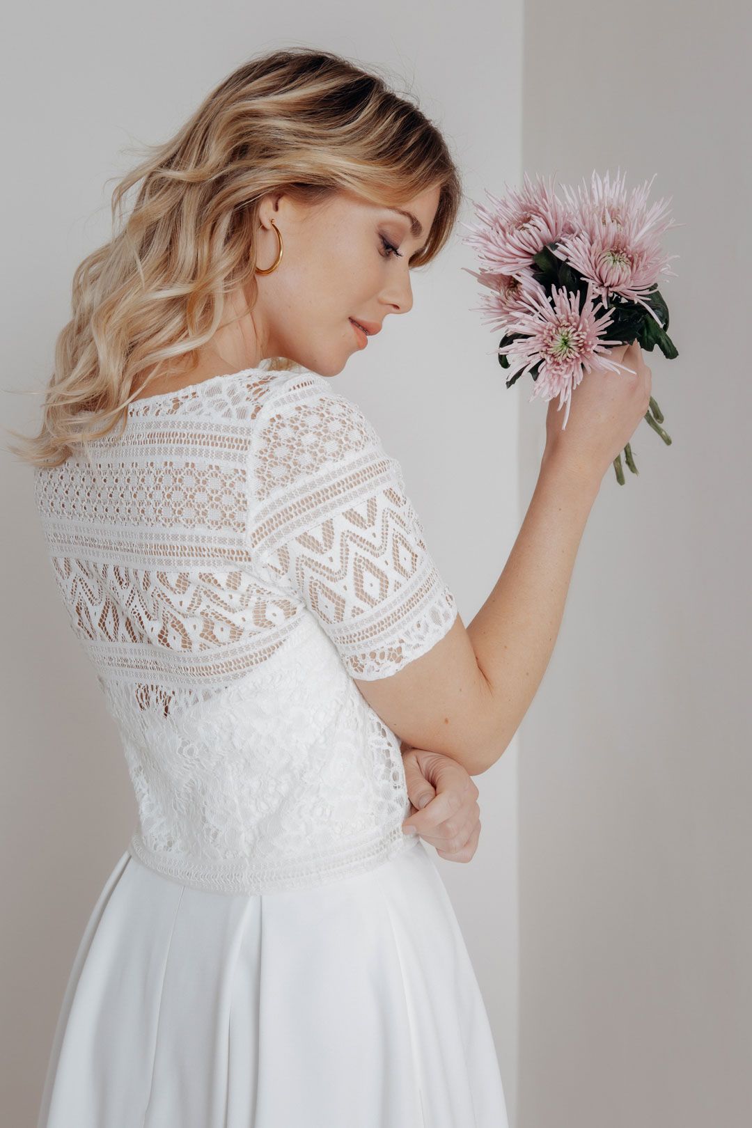 Backless Bridal Lace Bodysuit - Violet – noni