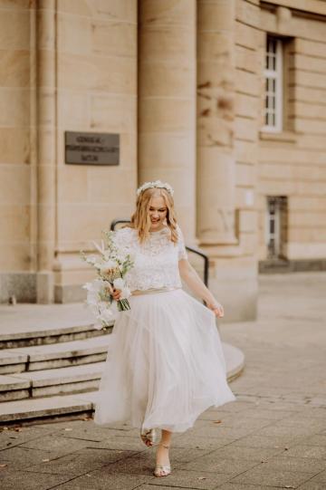Braut Body mit Spitze im Boho-Look – Violet noni  Bridal bodysuit, Bridal  tops, Wedding dresses lace