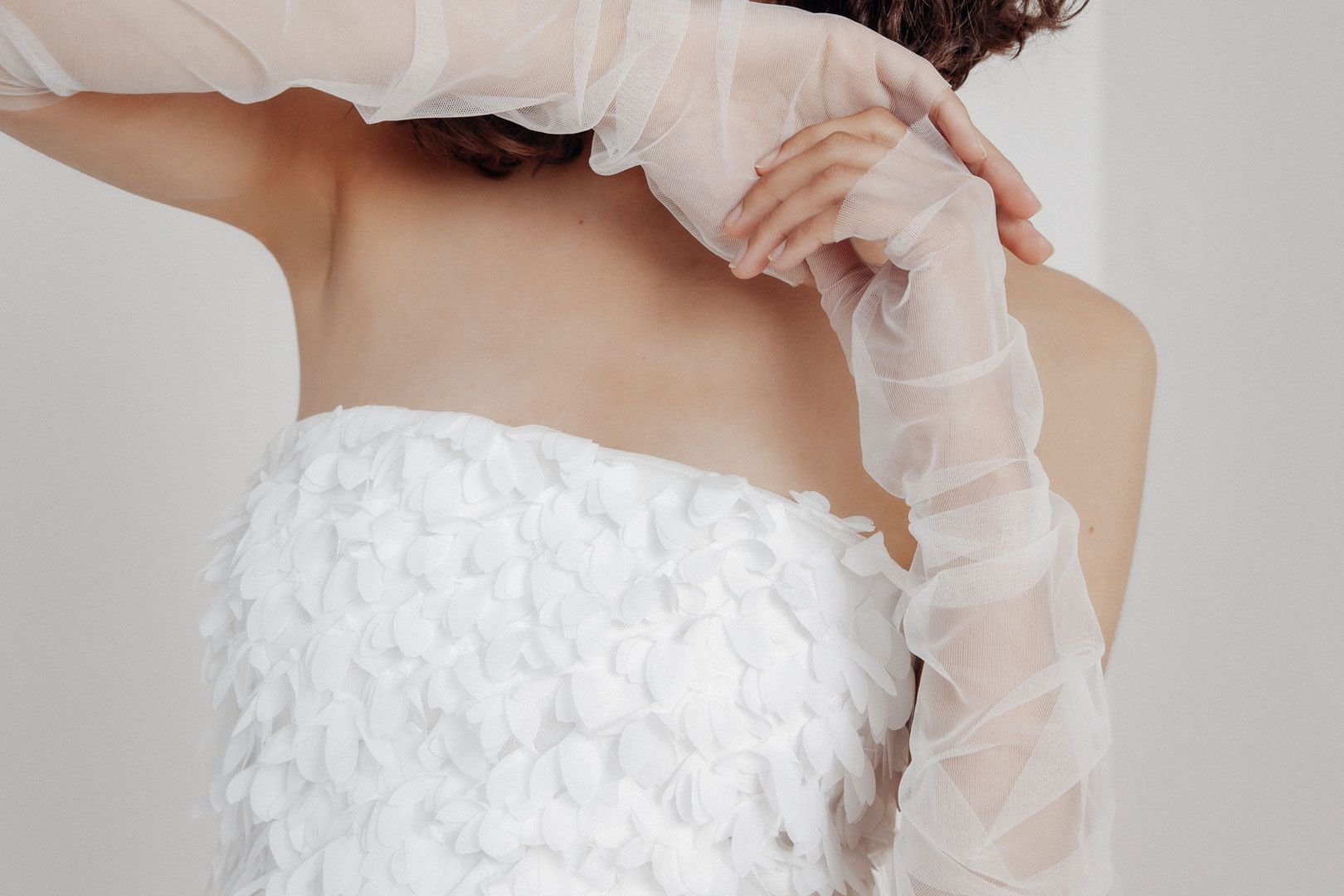 Bandeau Braut Top mit 3d-Blättern Hanya