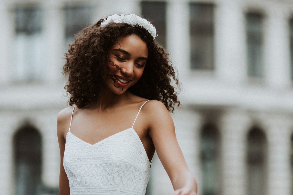 Langes rückenfreies Trägerkleid mit Hippie-Spitze, Dawn noni