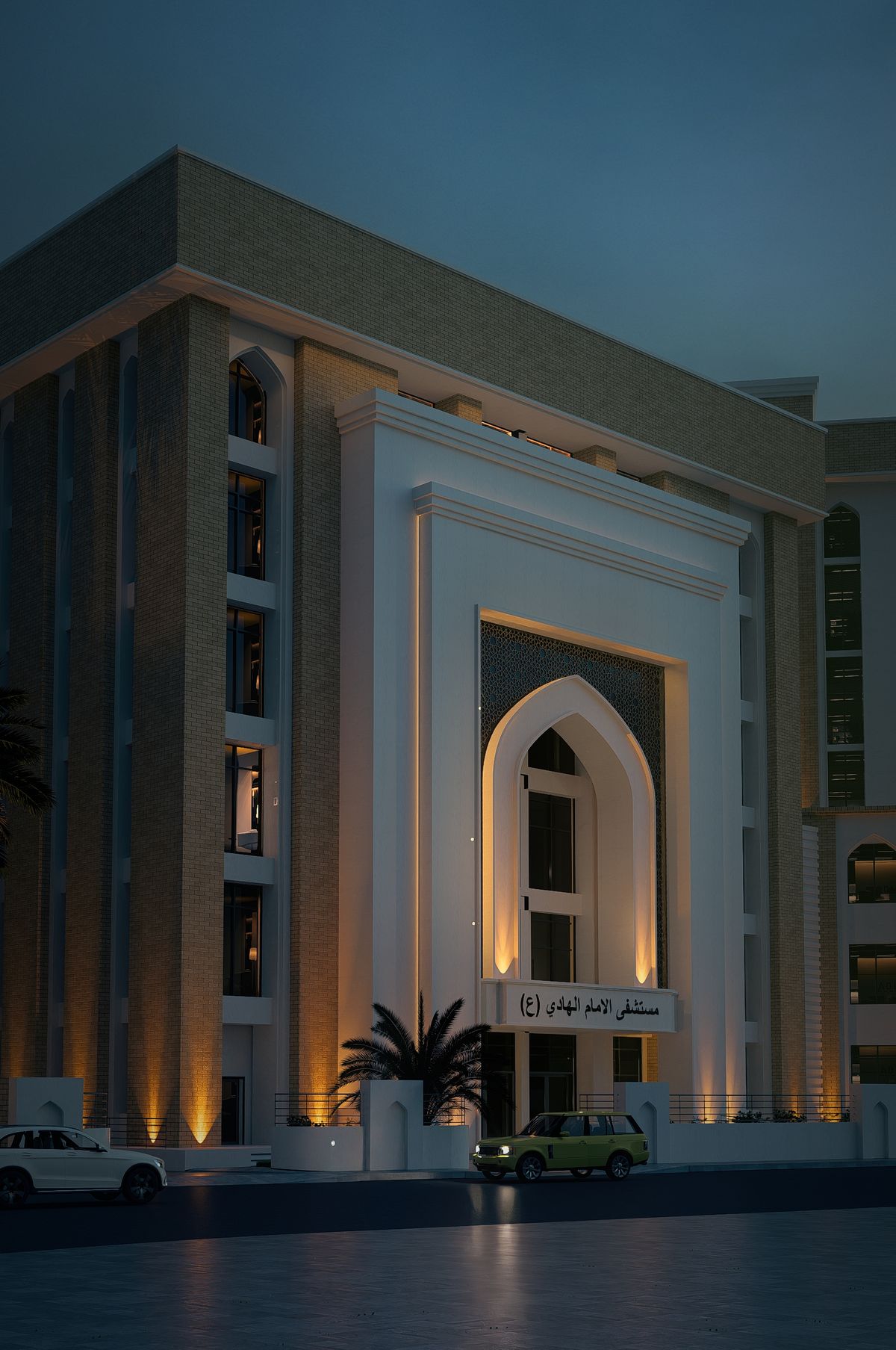 المدخل المقوّس ليلاً