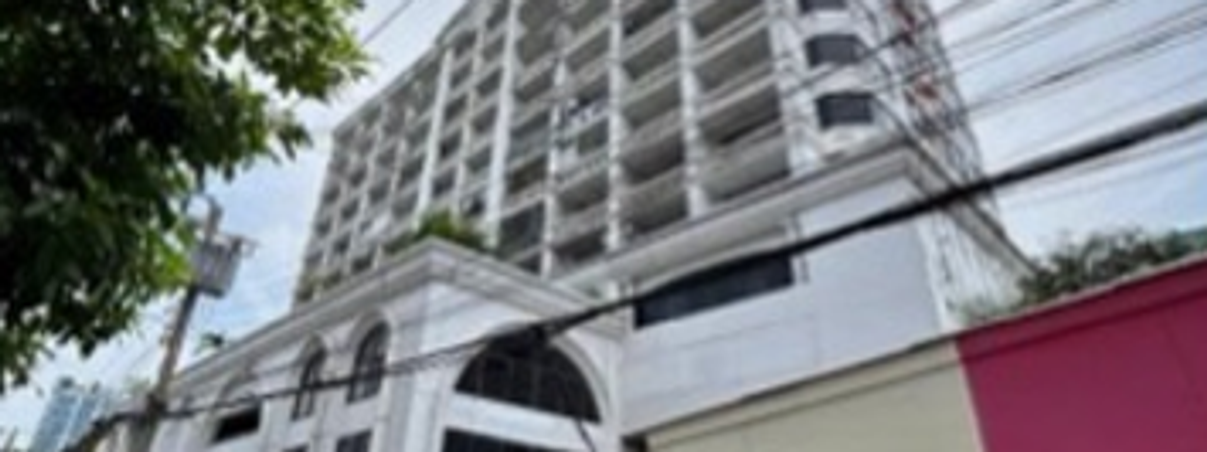 ห้องชุดพักอาศัย จำนวน 5 ยูนิต