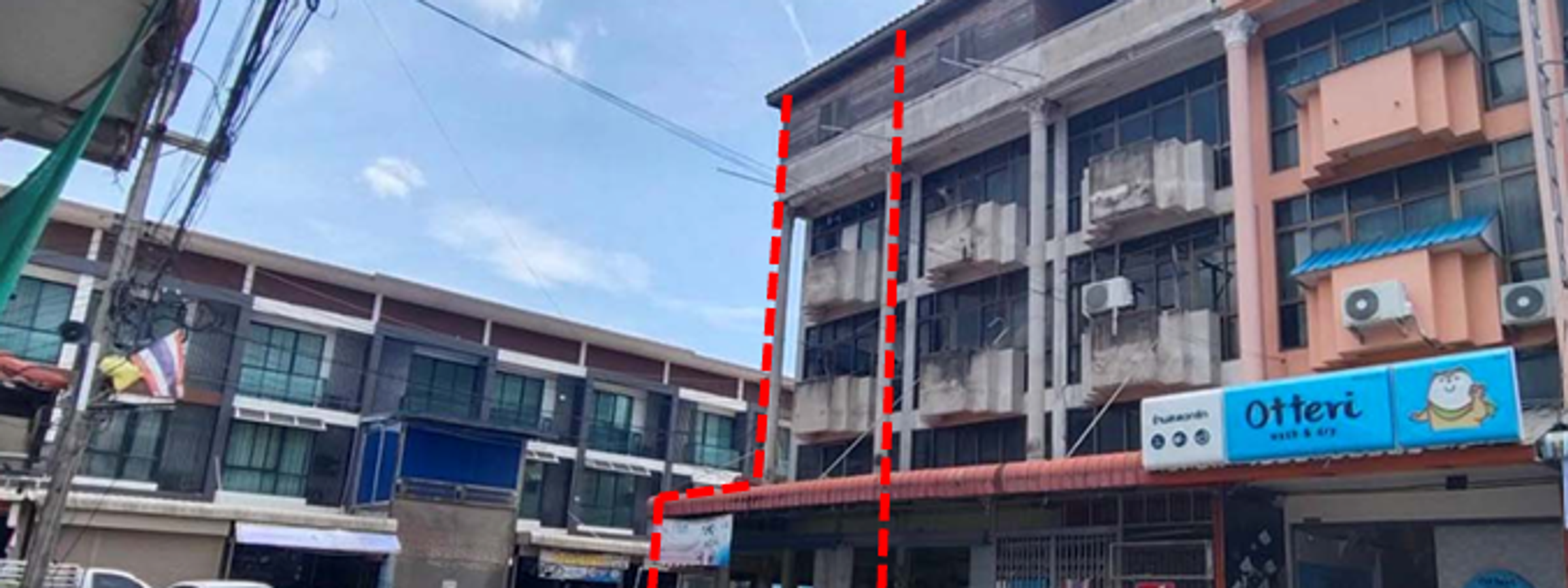 อาคารพาณิชย์ 3.5 ชั้น จำนวน 1 คูหา
