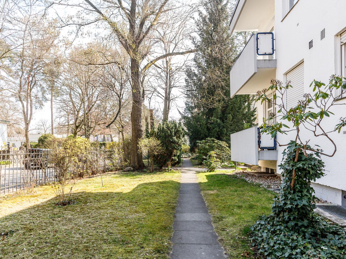 Schöne Liegenschaft im Herzen Grunewalds Schöne Liegenschaft im Herzen Grunewalds