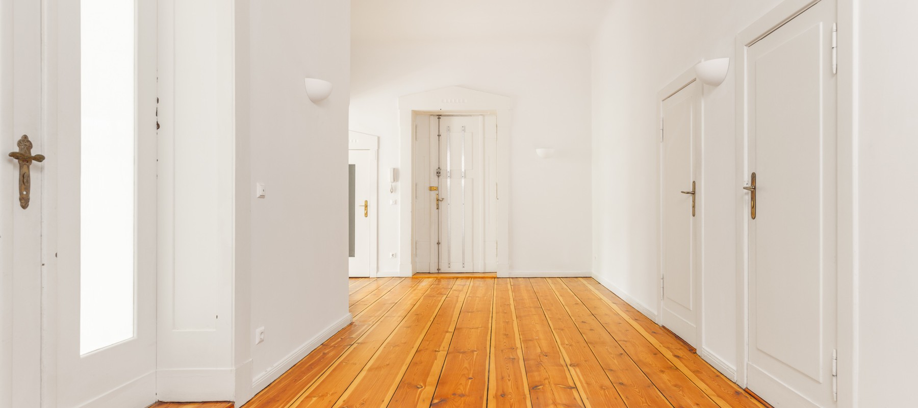 Großzügiger Eingangs- und Flurbereich Großzügiger Eingangs- und Flurbereich