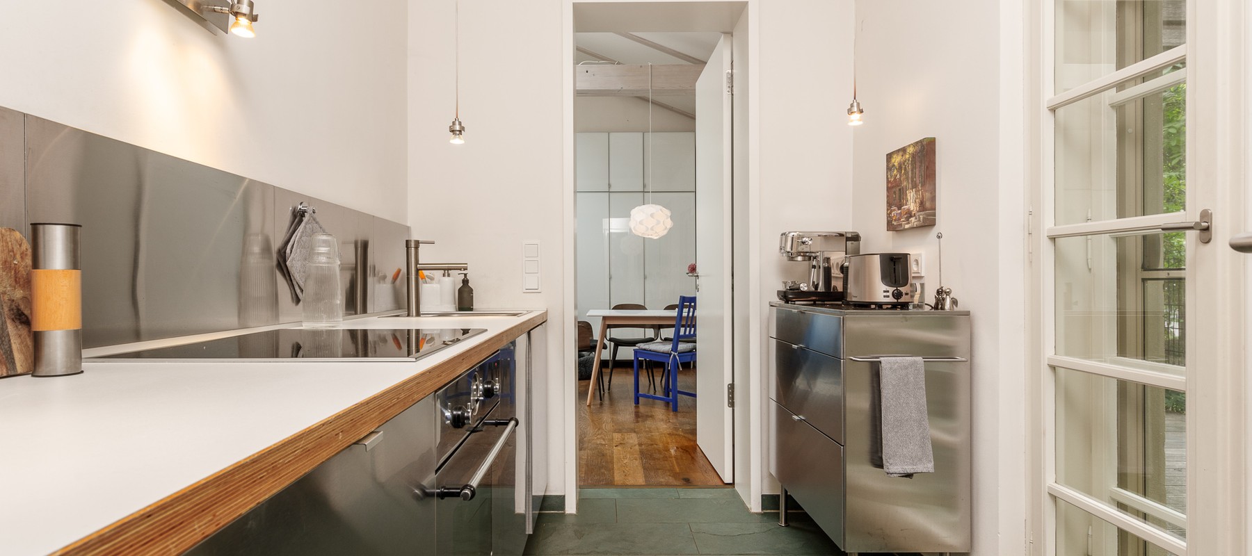 Charmante Remise im UNESCO-Weltkulturerbe: Kamin, Terrasse & idyllische Lage zwischen Jagdschloss Glienicke & Griebnitzsee