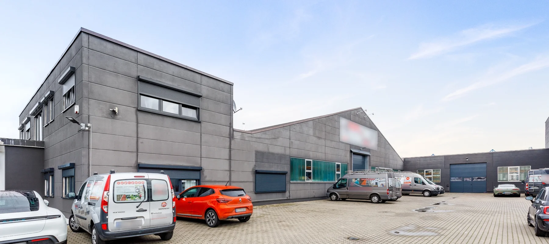 Logistik- & Gewerbefläche im Industriegebiet: Vielseitige Nutzungsmöglichkeiten für Lagerung & Produktion