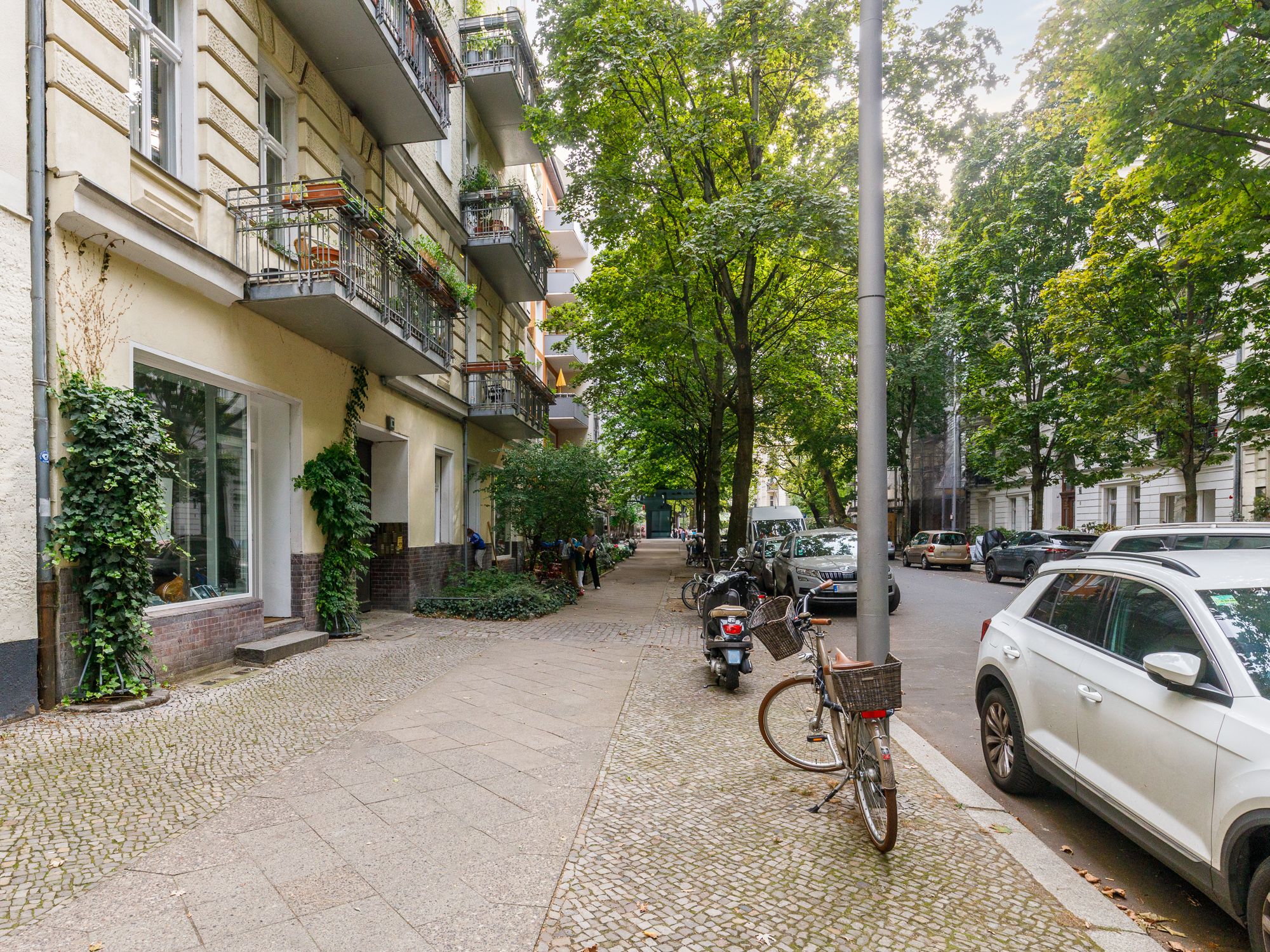 Ruhige Anliegerstraße im Herzen Schönebergs