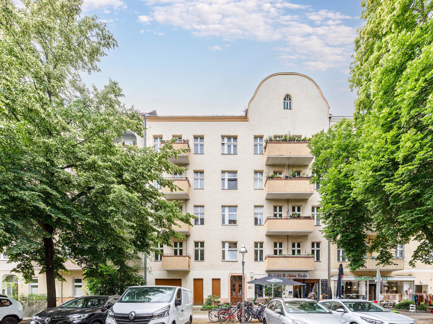 Wohn- & Geschäftshaus im Sprengelkiez: Attraktive Kapitalanlage mit Leerstand & Entwicklungspotenzial