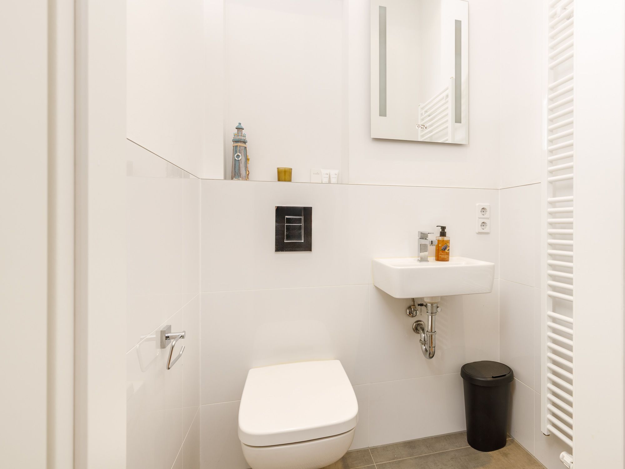 Separates Gäste-WC