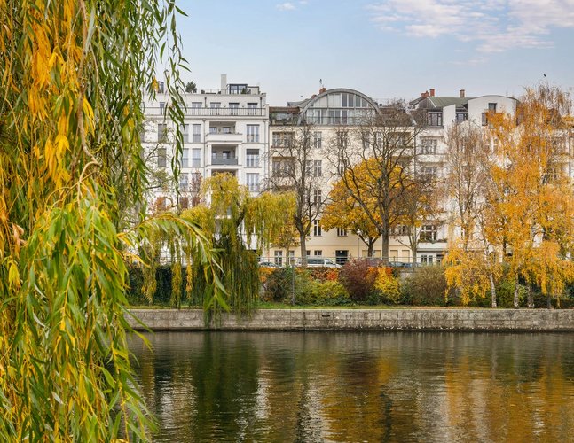 Condominium in Berlin by the Water