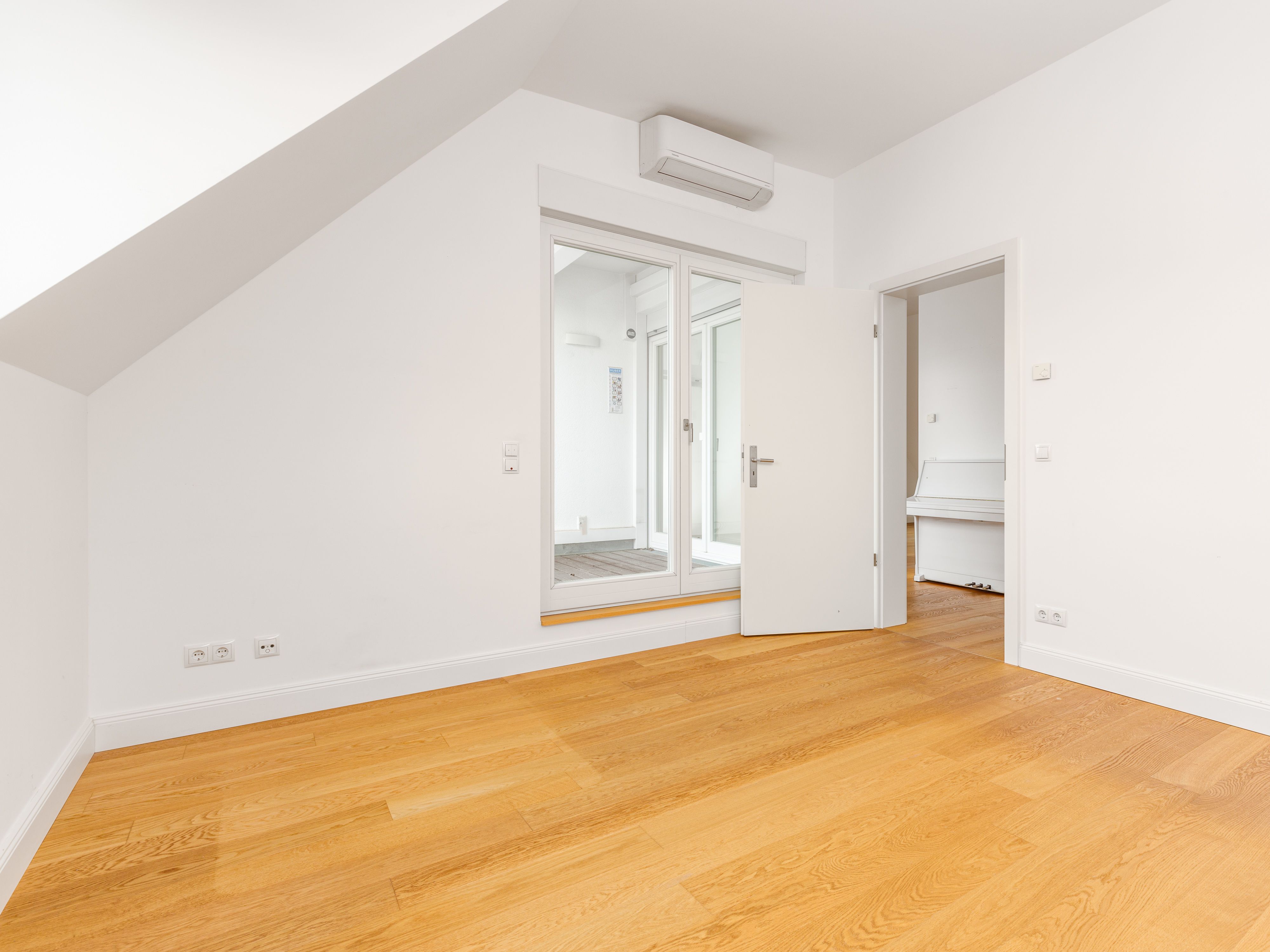 Schlafzimmer mit Klimaanlage