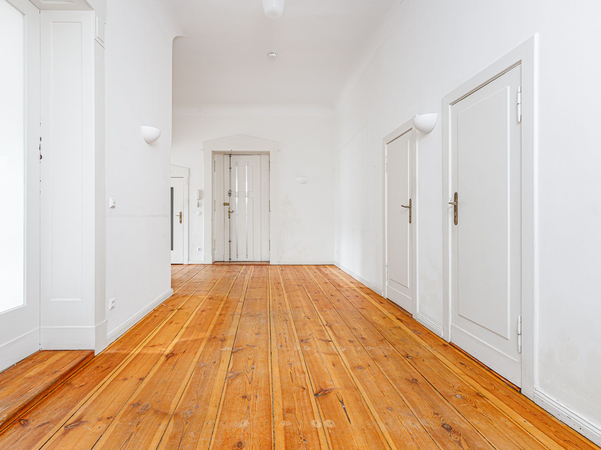 Einladendes Entrée zur Wohnung 