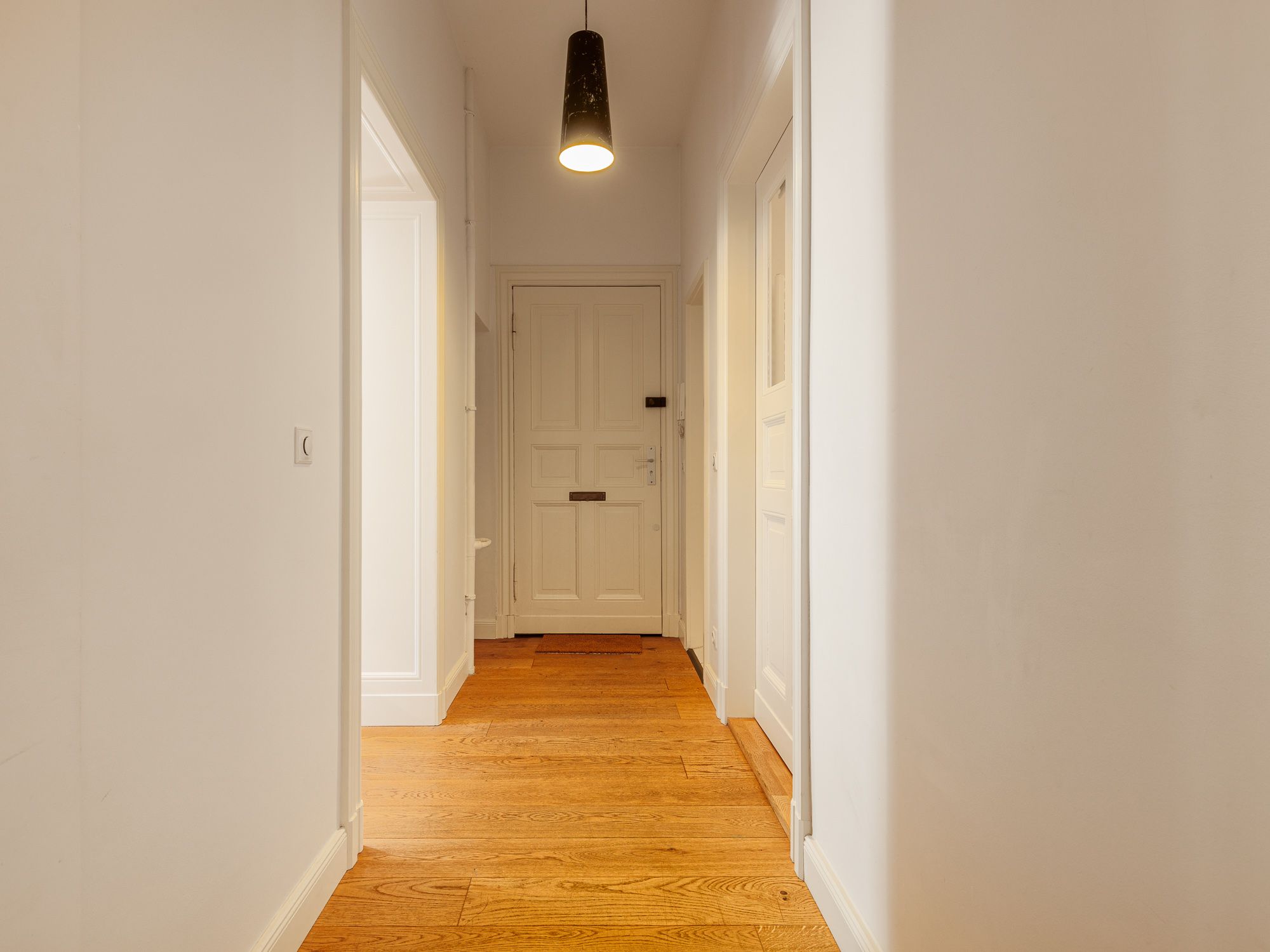 Großzügiger Flur mit viel Platz 