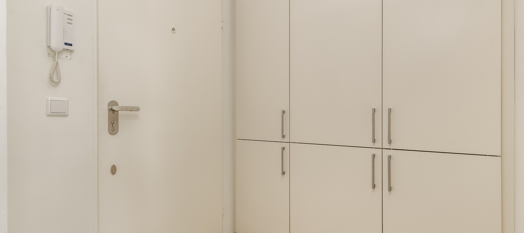 Flurbereich mit Einbauschrank Flurbereich mit Einbauschrank