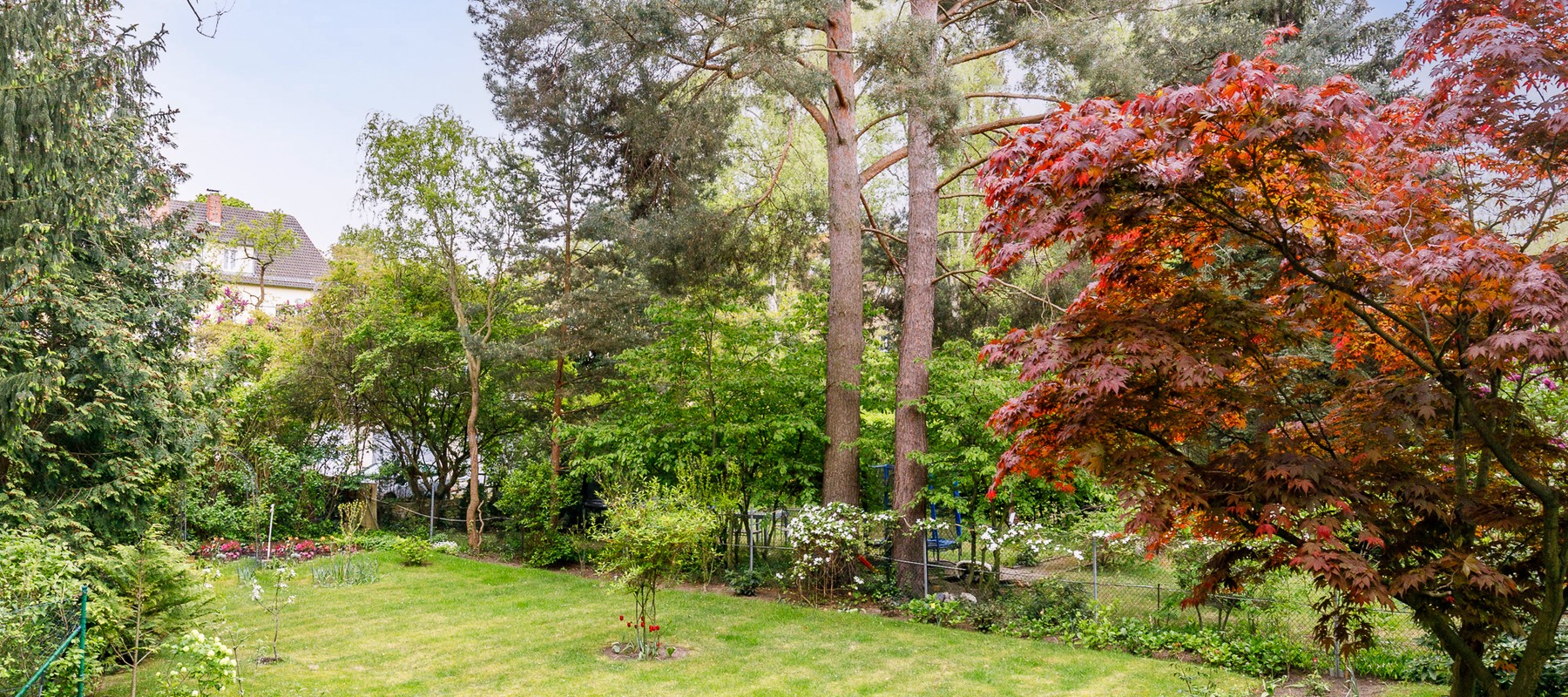 Blick vom Balkon zum Innenhof Blick vom Balkon zum Innenhof