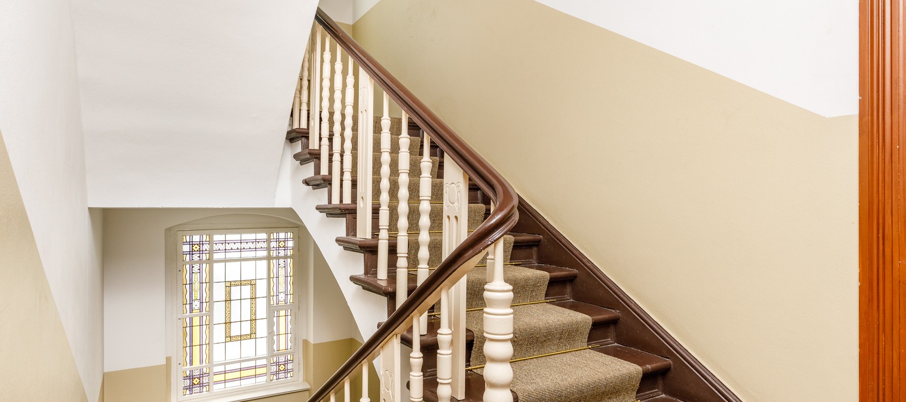 Sehr gepflegtes Treppenhaus Sehr gepflegtes Treppenhaus