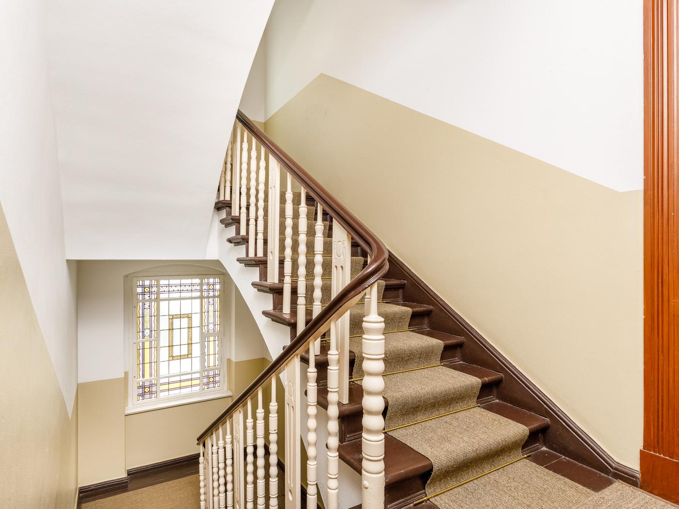 Sehr gepflegtes Treppenhaus Sehr gepflegtes Treppenhaus