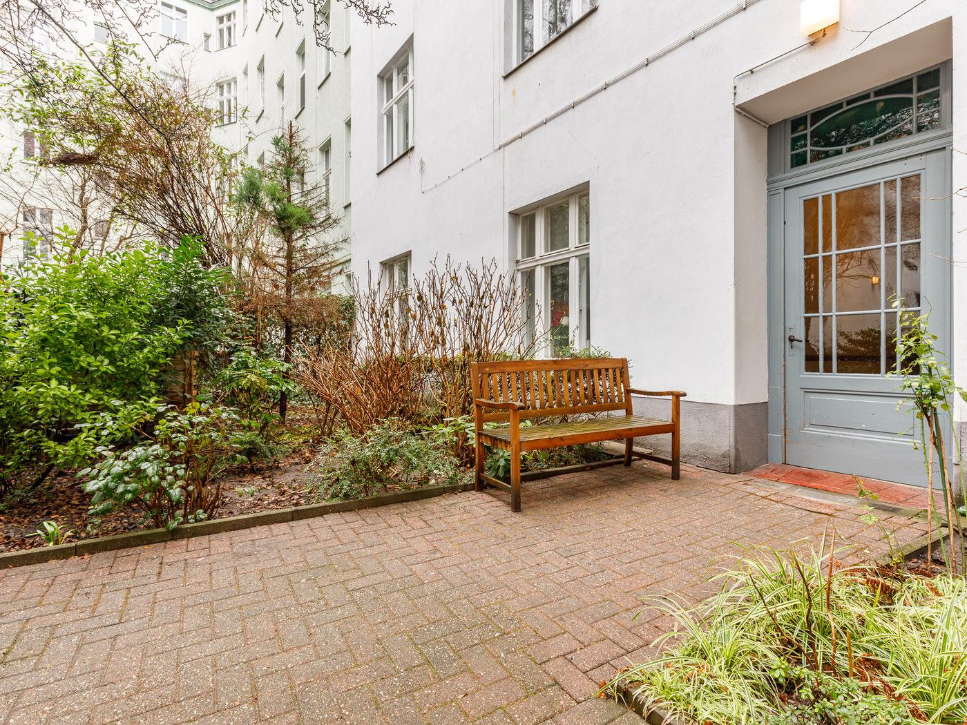 Zugang zum Hinterhaus Zugang zum Hinterhaus