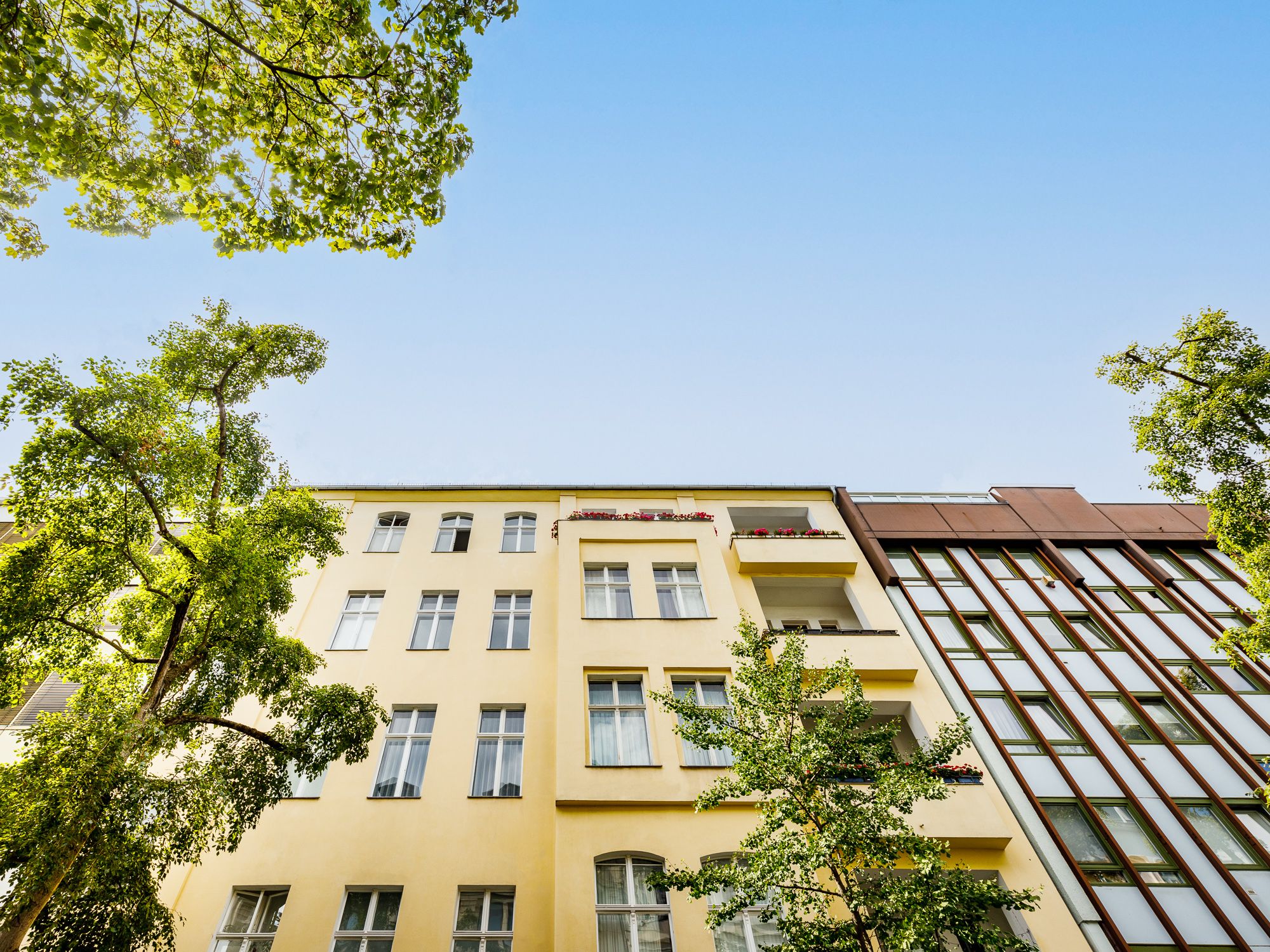 Stilvolles Mehrfamilienhaus nahe dem Steinplatz