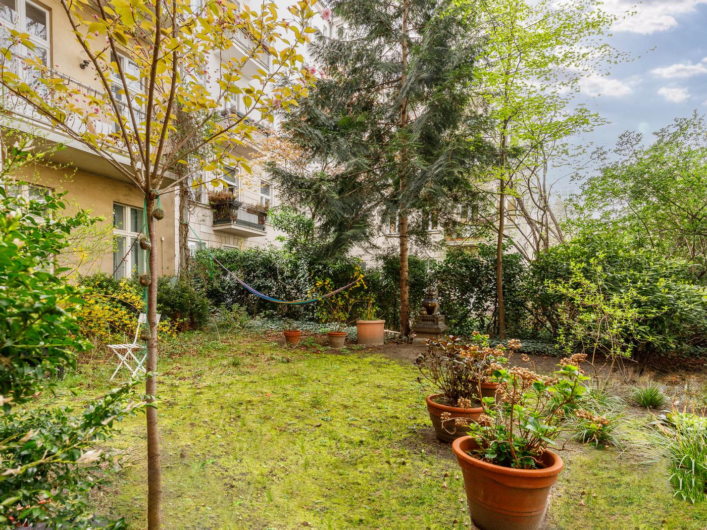 Begrünter im Hinterhof Begrünter im Hinterhof