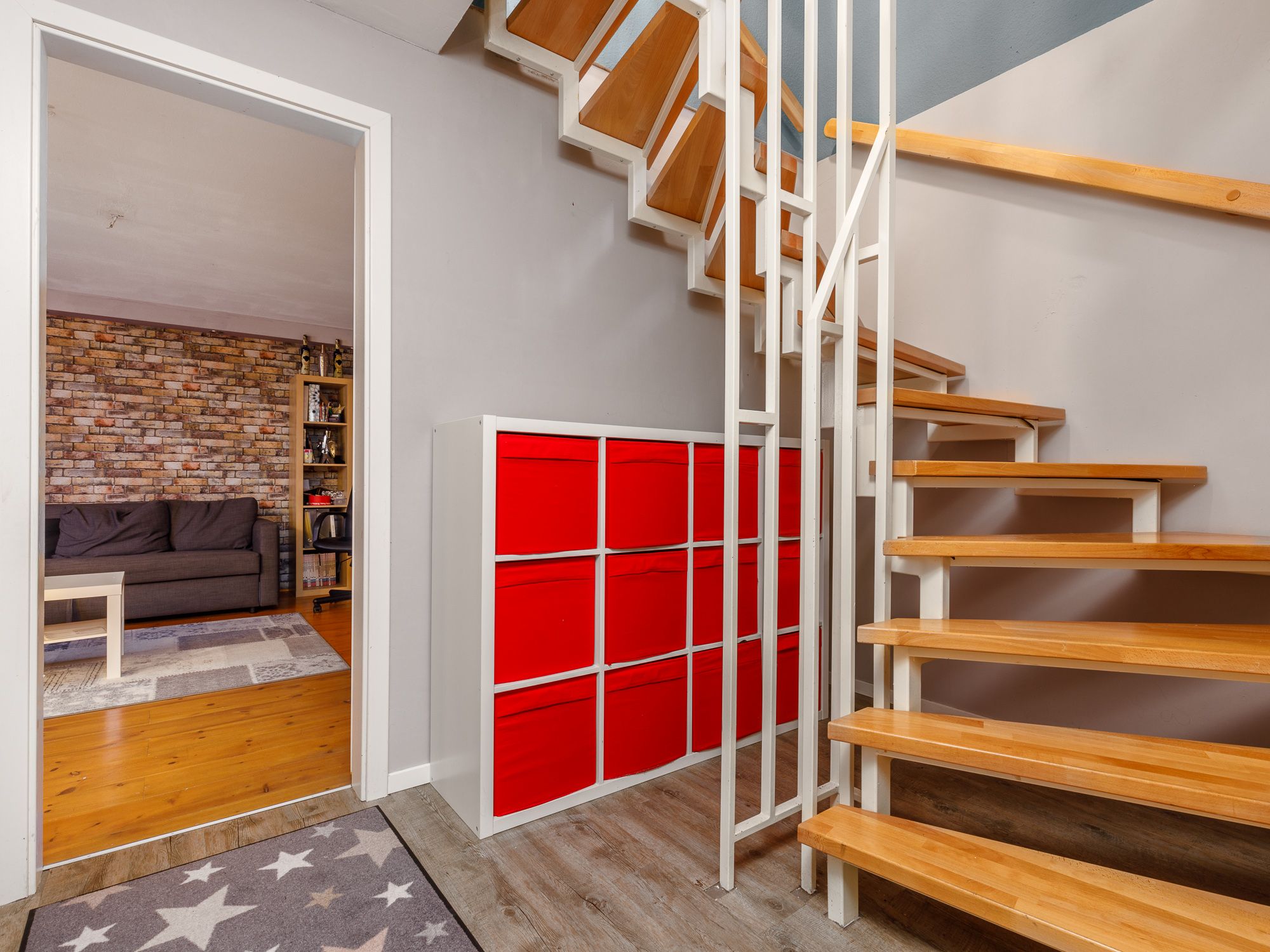 Treppenaufgang von Obergeschoss ins Dach