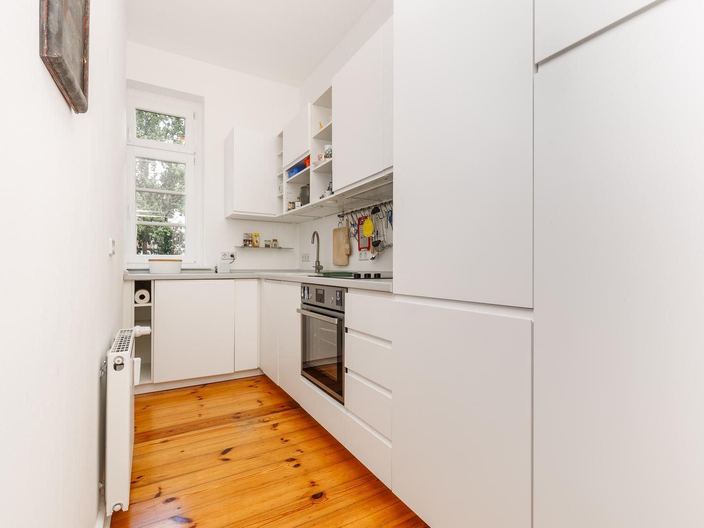 Separater Küchenbereich mit Vollausstattung Separater Küchenbereich mit Vollausstattung