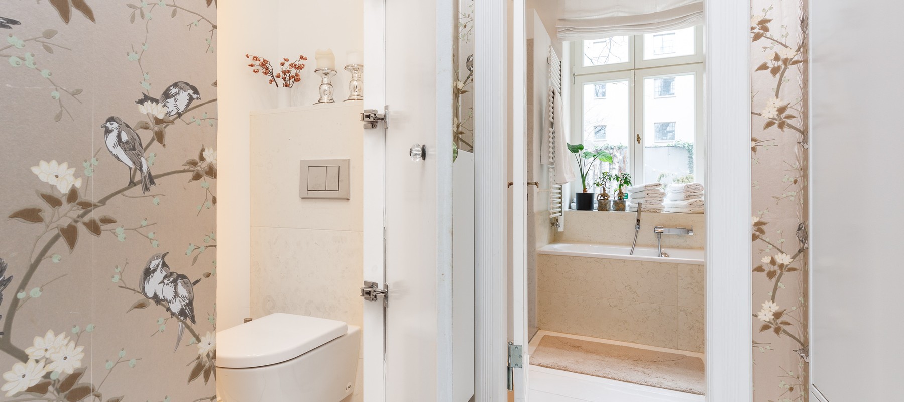 Vollbad mit separatem WC Vollbad mit separatem WC